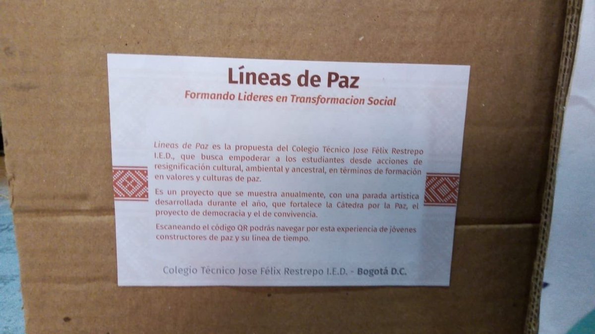 Educacionbogota's tweet image. ✨En el encuentro de #RedEsPaz, el colegio Técnico José Félix Restrepo, de la localidad de San Cristóbal, participó en la #SemanaPorLaPaz, con un proyecto de construcción de ciudadanía, convivencia y valores. 
La muestra está abierta al público en la biblioteca Luis Angel Arango.