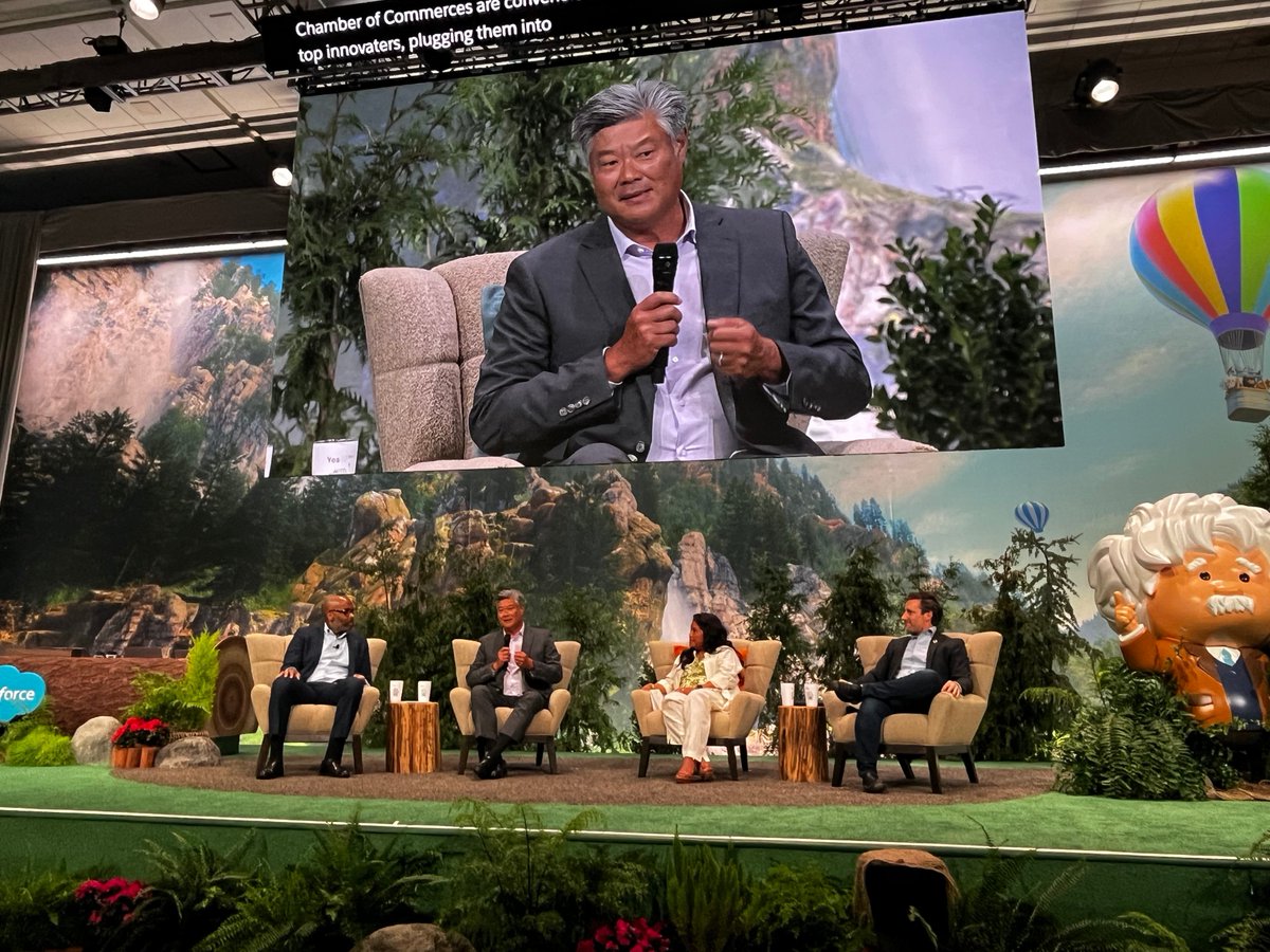 SF_Chamber's tweet photo. Congratulations to @SF_Chamber's President & CEO, Rodney Fong for participating in @Dreamforce's #DF23 Building Stronger, More Equitable Communities Panel.
👀: https://t.co/uHB0ppiHNY
🌉 Learn more about and get involved with the #YesSF Challenge TODAY: https://t.co/XBWEQYaCqk https://t.co/G3UXzmDnT8