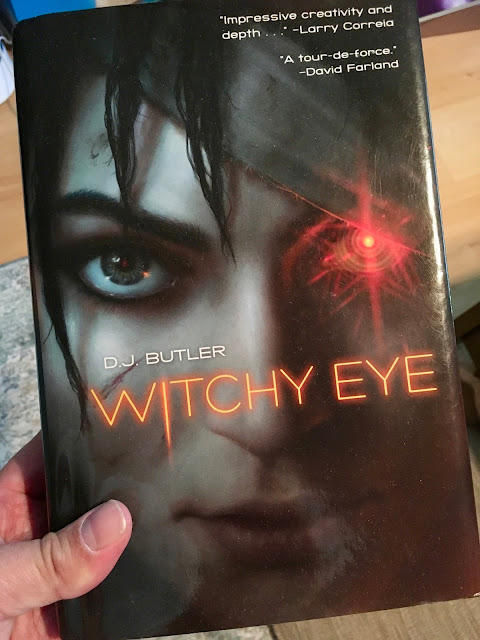 HyggeMan's tweet photo. Scotty Watty Doodle All The Day: You Can Always Spot A Reader... https://t.co/kMmA3SFm3U 
.
.
.
.
.
#Blogging #DailyBlogger #AlwaysSpotAReader #AuthorFriends #BloggingCommunity #DaveButler #WitchyEye #WritersCommunity @DavidJohnButler @BaenBooks https://t.co/ghP0EOjm8j
