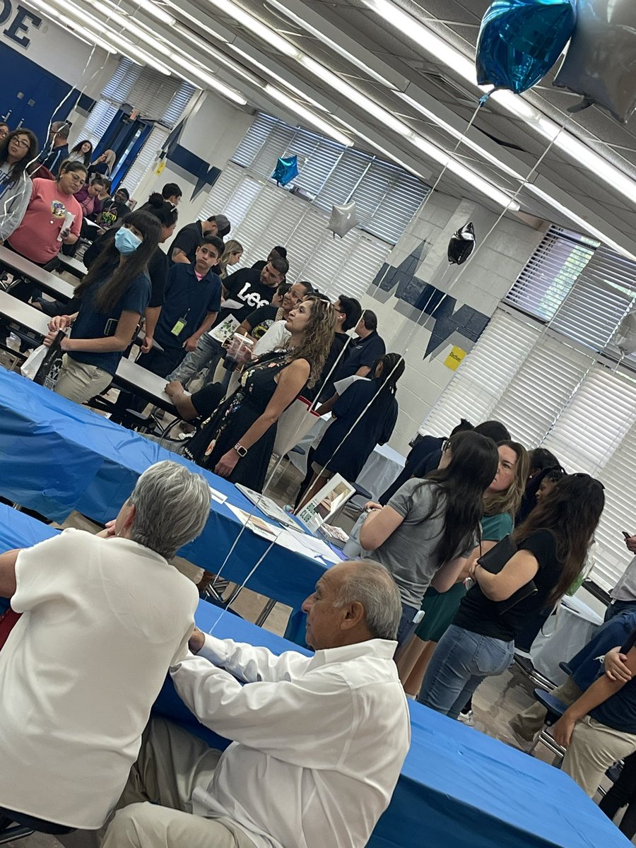 Erika Carter tweet media