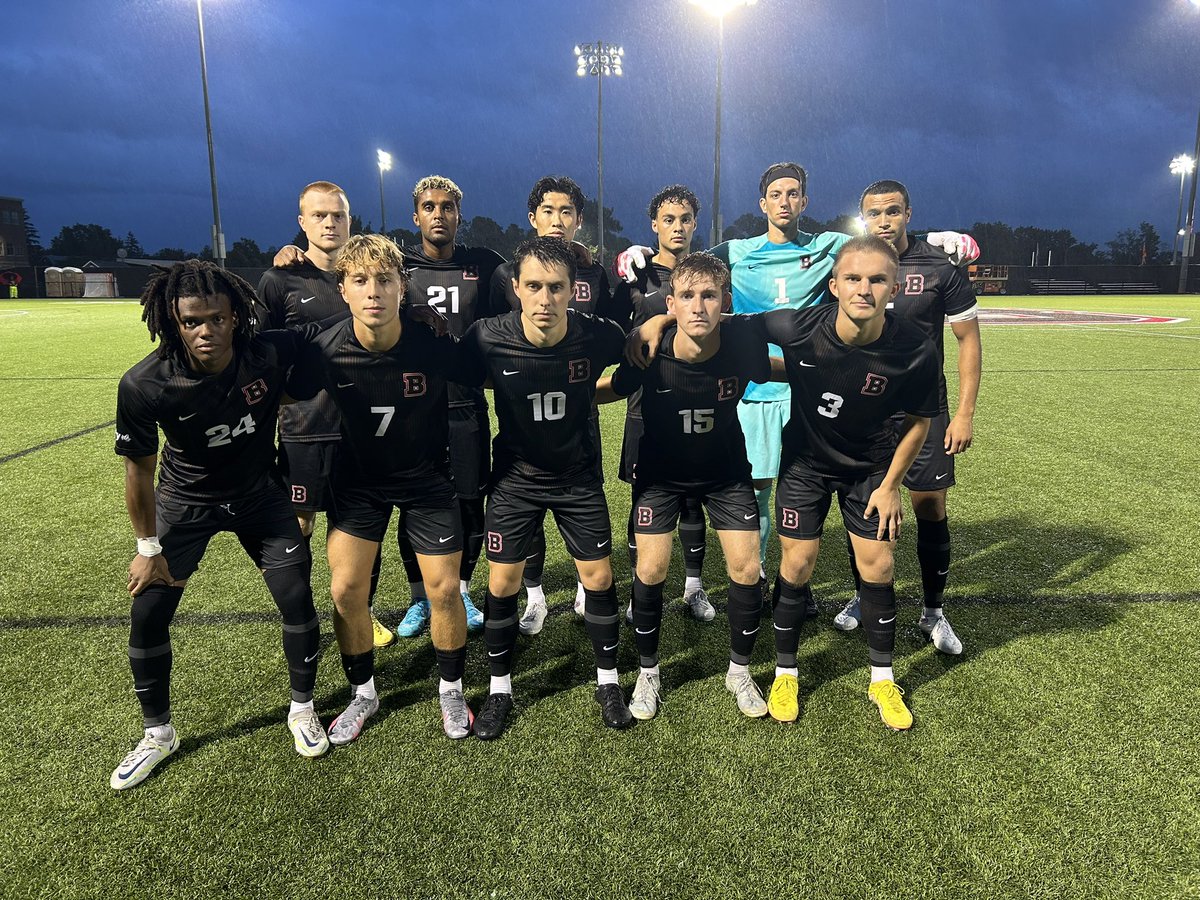 BrownU_MSoccer's tweet photo. Starting XI against Sacred Heart. Black kits for the first time this season ⚫️

#EverTrue #GoBears https://t.co/smSbosKU3A