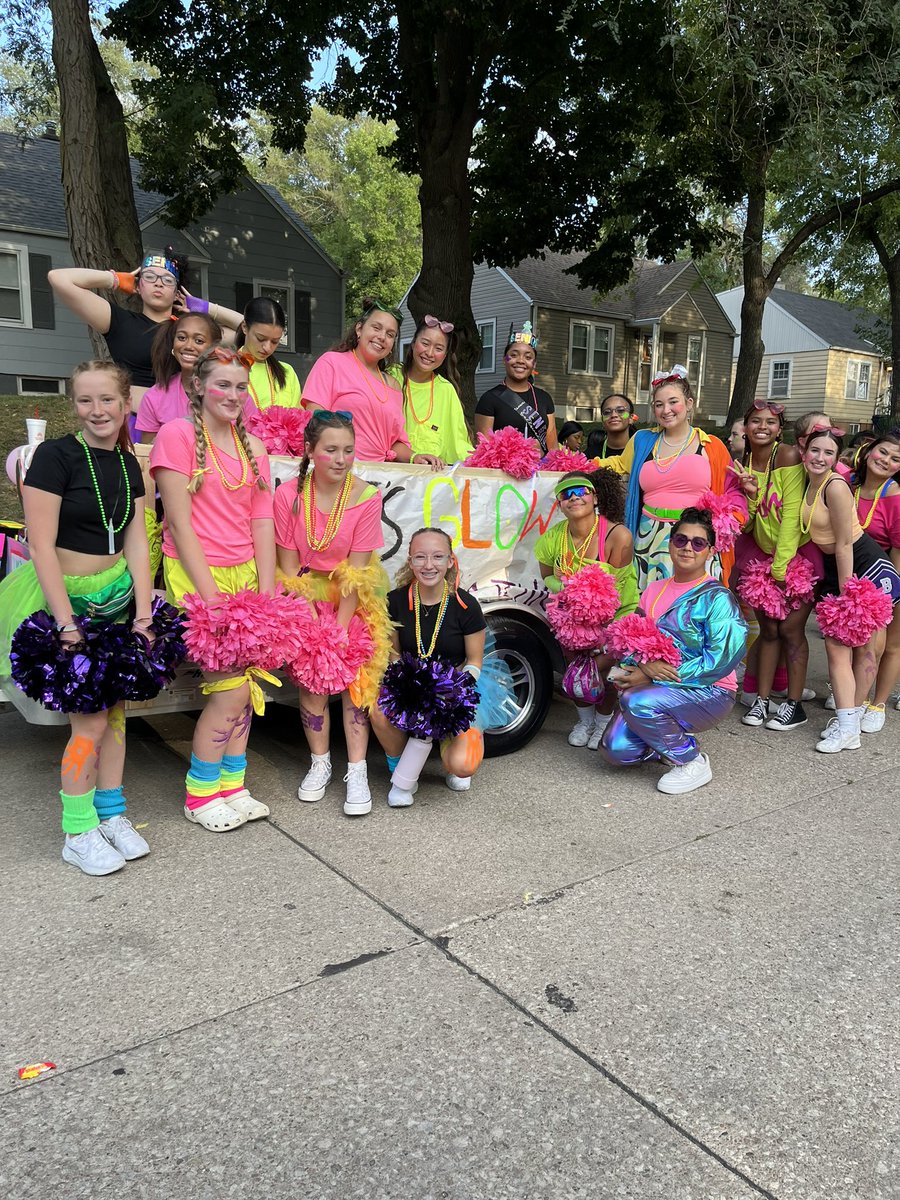 ChieftainNation's tweet image. The 2023 Homecoming parade is lining up!   6:30 start time!