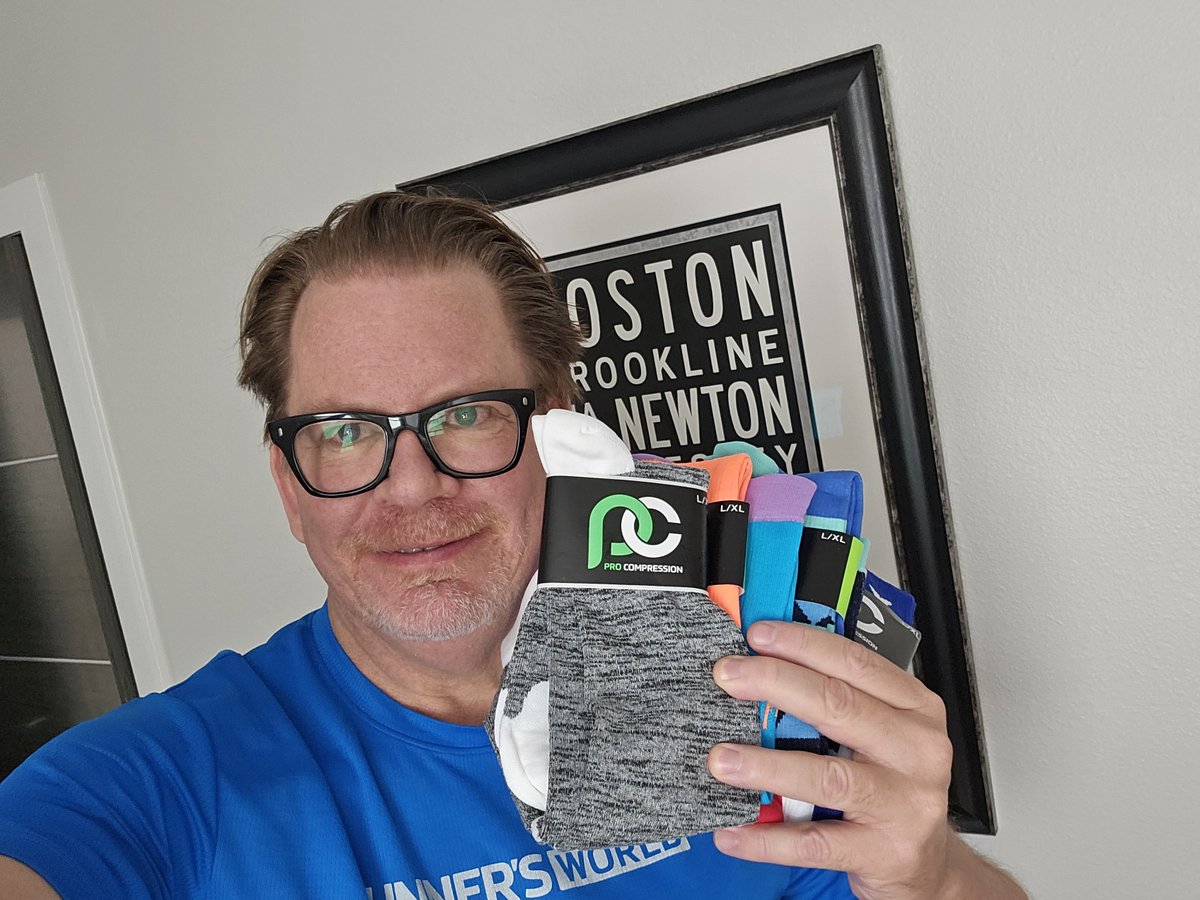 seeksboston26mi's tweet image. Throwing out some love to my @PROCompression family. I used to run as an ambassador for the brand with Liam &amp;amp; have to say it&apos;s THE best run brand going. Great for races/recovery. As I still battle my biggest race against #longcovid it helps with crippling neuropathy. #keepittight