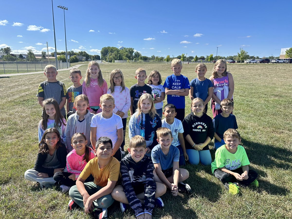 Mrs. Ryan tweet media