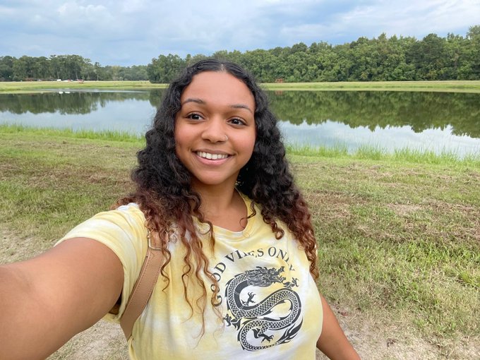 Love a nice sunset walk to end the day :) https://t.co/Dops0j5Szf<a href="/tag/peeing"class="tags"><span>#peeing</span></a>