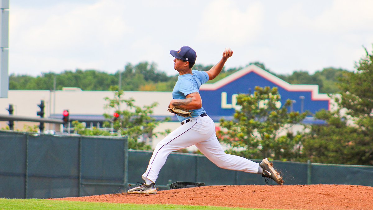 Getting back into the 𝙨𝙬𝙞𝙣𝙜 of things 💪

#GoRacers🏇