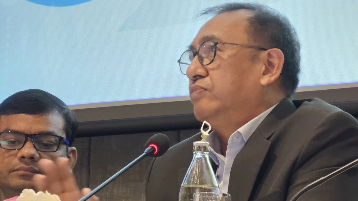 unfpa_eval's tweet photo. In the absence of a price mechanism that guides supply & demand for #evaluation, national evaluation policies & systems are vital
Romulo Miral @HouseofRepsPH at #AsianEvaluationWeek23 session on #UNEDAP lessons to advance national eval capacities & youth in eval
#ThisHappened https://t.co/FB5ZNYqw5p