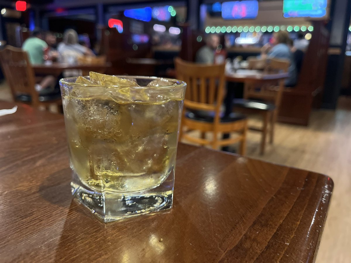 MarcHurBoston's tweet image. Post-tornado dinner.  #Holbrook #TheBrook