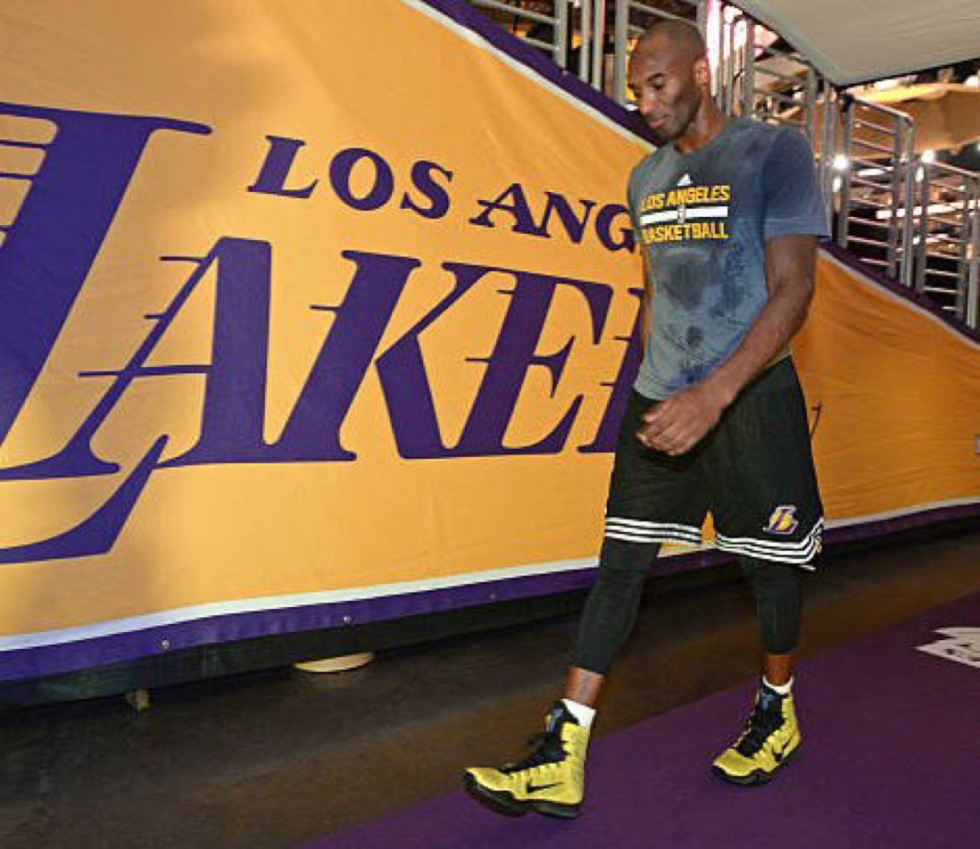 “A lot of people say they want to be great, but they’re not willing to make the sacrifices necessary to achieve greatness." 

- Kobe Bryant