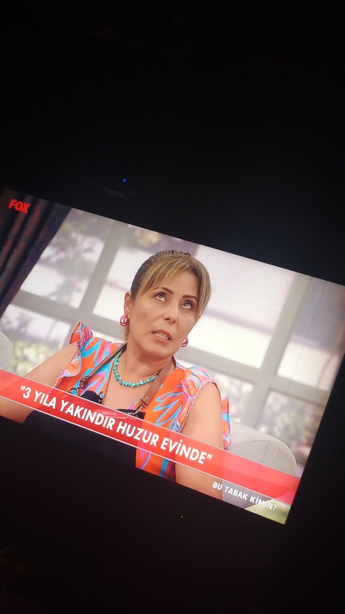 Ayhangv's tweet photo. Bence yemek yapın böyle acıklı konular 
Çok fazla reyting kazandırmaz insanı bu kadar rencide etmeyin yalanda olsa. 
#butabakkimin https://t.co/bMyTmMBlte