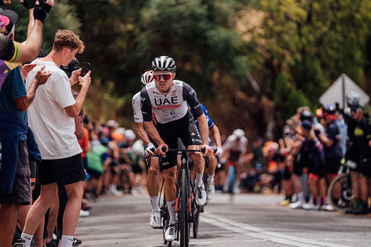 🇮🇹 Coppa Sabatini 

⭐⭐⭐⭐ Marc Hirschi
⭐⭐⭐ Velasco, Valgren, Albanese, Pogačar, Burgaudeau
⭐⭐ Carapaz, Lutsenko, Sheffield, Sivakov, Großschartner, Rota
⭐ Zimmermann, Zana, Hayter, Ferron, Formolo, Eiking, Busatto

#CoppaSabatini