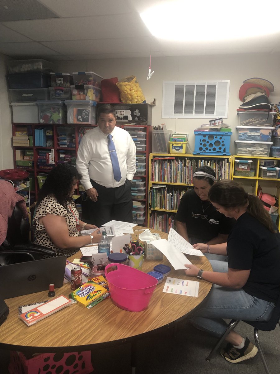 Dr. Justin L Turner tweet media