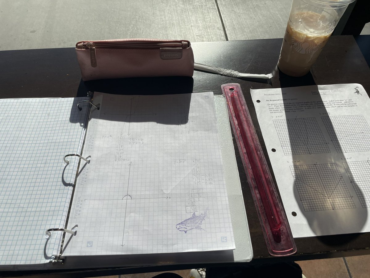 studying at starbucks 🫶🏼