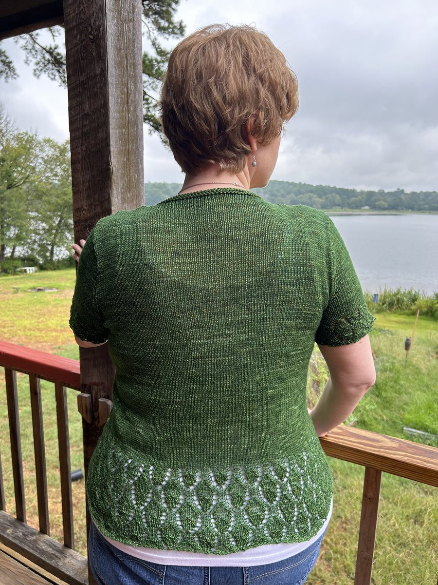 CorrineWalcher's tweet image. New pattern! Bois D'Arc Cardigan is now on Ravelry, use code BDAC to get $1 off until 9/20. The sale price is also available from me directly (send dm or @ me), and it will be on LoveCrafts soon. See it this weekend at DFW Fiber Fest at the Chaos Fiber Co. booth.