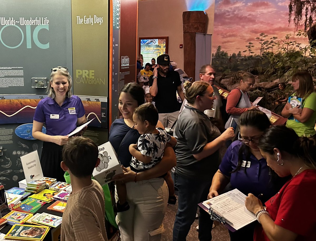 mslueraTPF's tweet photo. #soarin4 at @BishopScienceFL was a huge success! 662 people joined us and received free resources! Thank you @ThePattersonFdn for your generosity!! @SuncoastCGLR @matthews_tpf @svegapicTPF https://t.co/276IkAzQjC