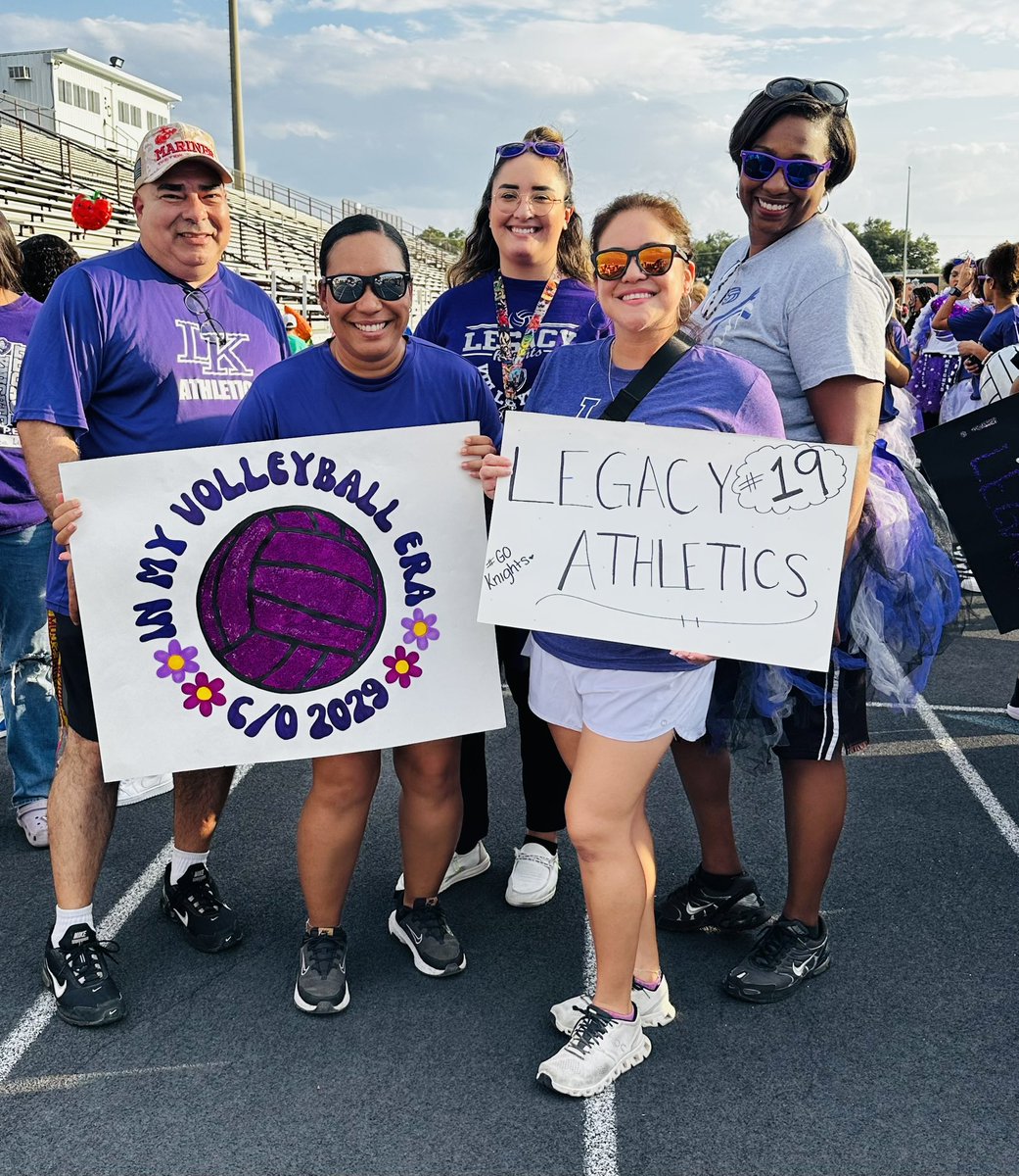 CoachLOrtega's tweet photo. Getting ready to represent Legacy Athletics at the EC Pep Rally Parade!!! @LegacyECISD https://t.co/tn3FaJdTRg
