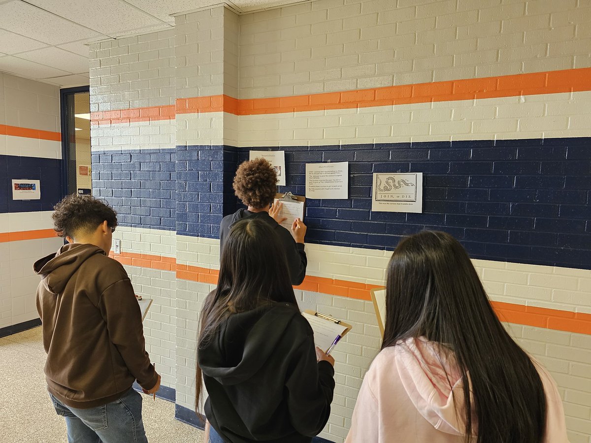 Students analyzing the causes and effects of the French and Indian War through class discussion and gallery walk. #goSMScats #bettereveryday #doingsocialstudiesdaily