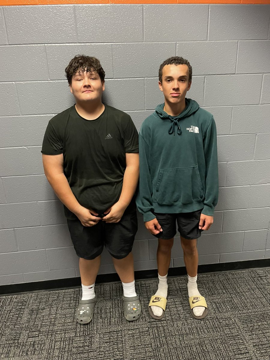 JVRamsFB's tweet photo. JV Practice Players of the Week

OL Wilson Rodas-Mendez
DB Anthony Levandoski 

Two guys who continue to give their all and improve each week. In the process, they continue to make their teammates better!

@RockfordRamsFB @RockfordAD https://t.co/FtN28MxZmN