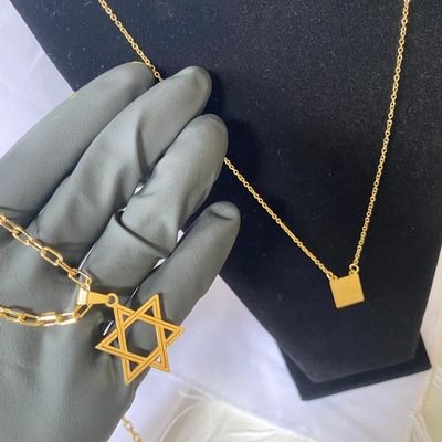 Sábado estaremos fazendo entrega!! escapulário na promoção R$50 aço banhado a ouro 18k