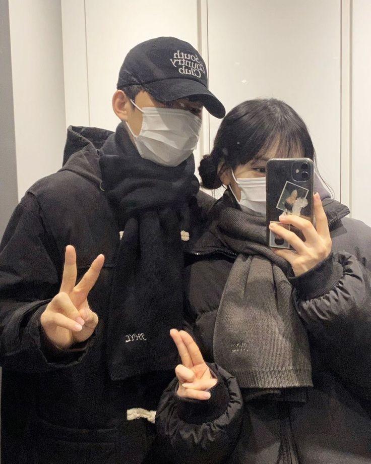 Hoje eu tô carinhosa e vou postar coisas SIM com meus manos. 
Adoro vocês de todo meu coração, melhores irmãos que alguém poderia ter 🤍