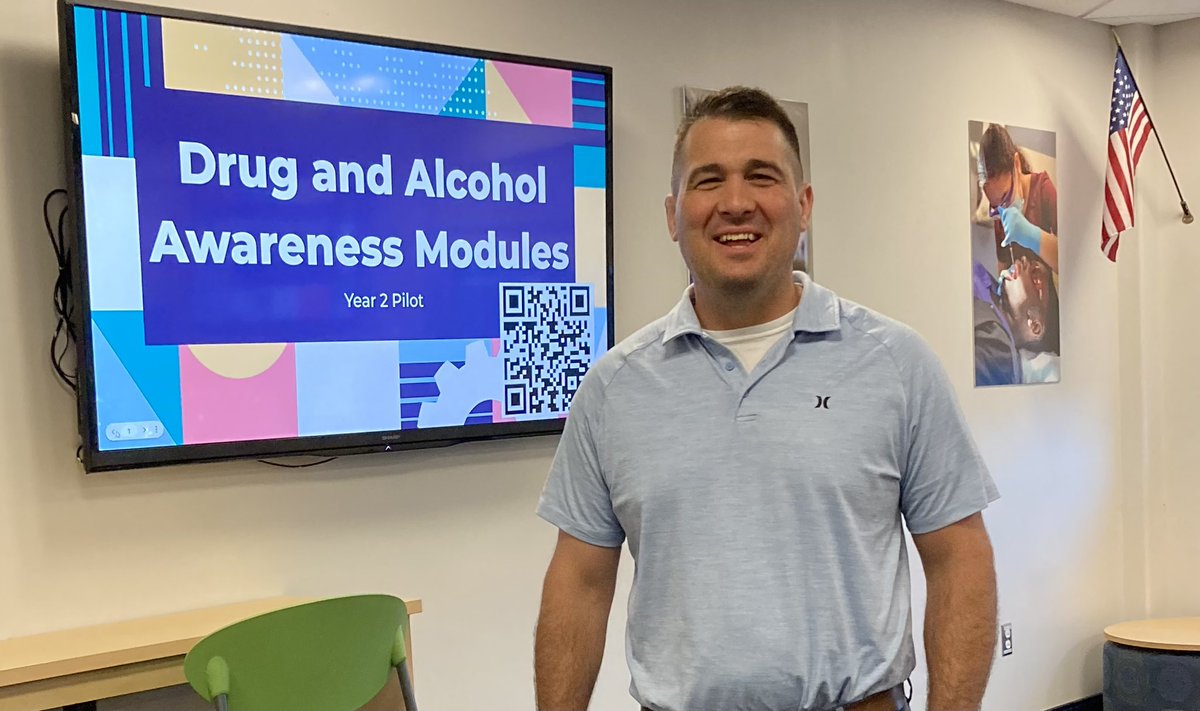 Mark Wells tweet media