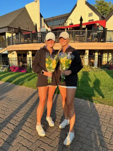 JPBGirlsGolf's tweet photo. Senior night was amazing for our Katie’s!!
The match was also good. 
Jackson 177 
GlenOak 185
Thanks to our friends from GlenOak hanging out with us after the match. https://t.co/Rq7daedRRk