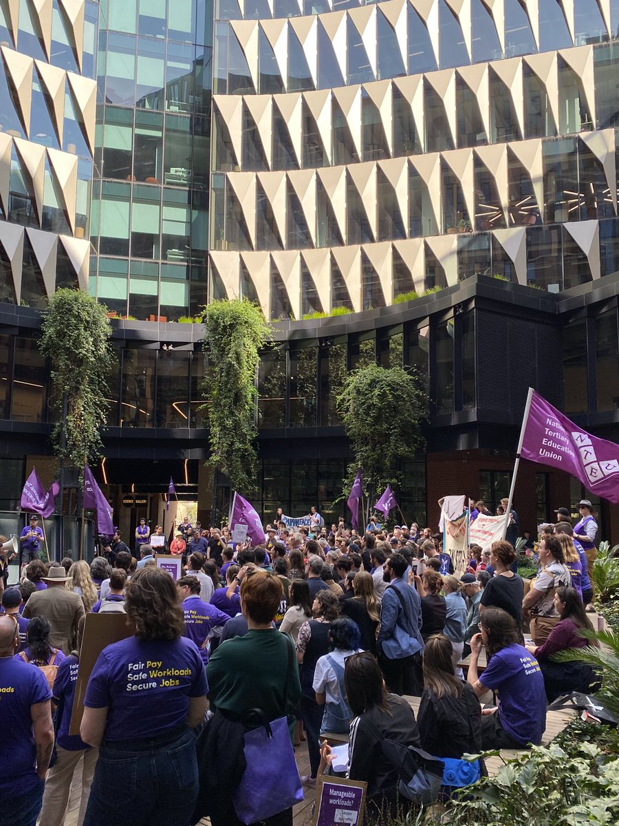 NTEUMonash's tweet photo. Few familiar faces in the crowd at @NTEUUniMelb strike this morning.
Insecure workers often work across multiple institutions to make ends meet. 

The corporate university is broken. Our fight is sector-wide. 
@CasualsMonash @NTEUVictoria https://t.co/E8Ml5vhsxS