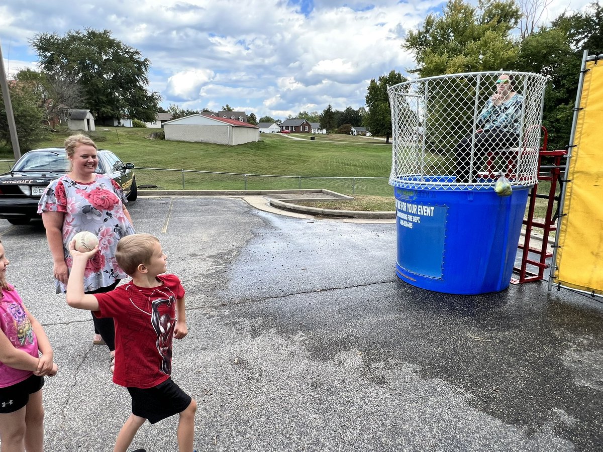 Fairview Independent Schools tweet media