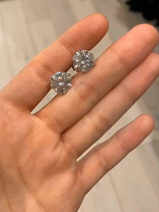 trybendsky's tweet image. 