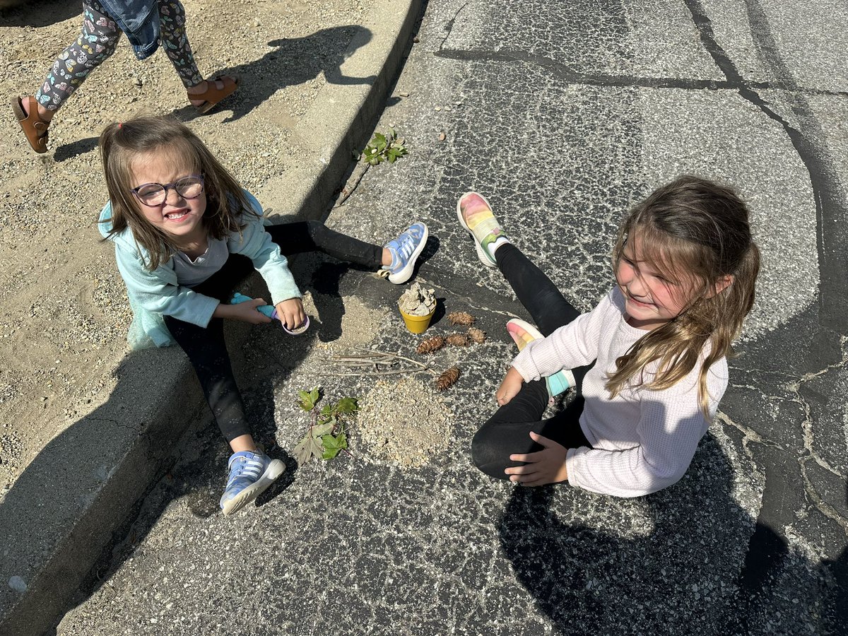 Cartycrew's tweet image. We took our sorting lesson outside on this beautiful day today. Mathematicians can find math everywhere.