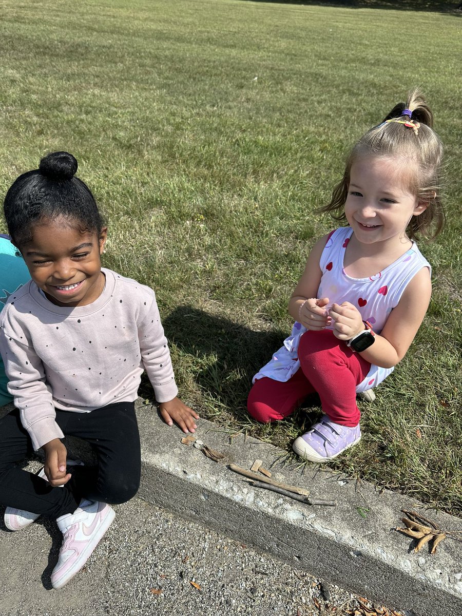 Cartycrew's tweet image. We took our sorting lesson outside on this beautiful day today. Mathematicians can find math everywhere.