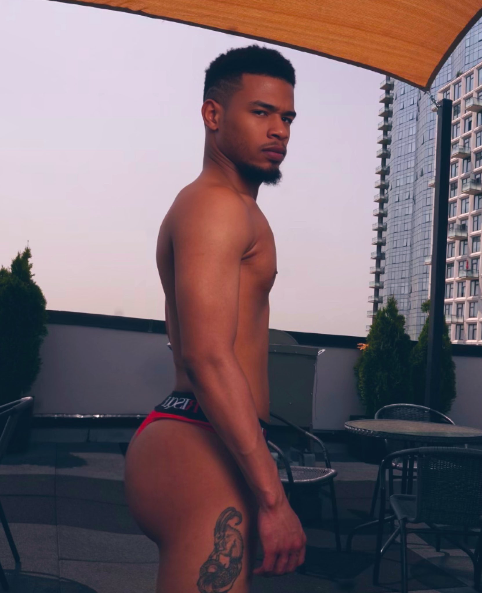 2 pic. #Risque #Ad Obsessed with this thong🥵🥰🩲 @RisqueOnline thong is just amazing and comfy ❣️ Risqué provides you all day comfort and support, you can use my promo code ‼️KEY‼️ on https://t.co/9UHM40I17g and get discounted offer. https://t.co/8pIdn89brw