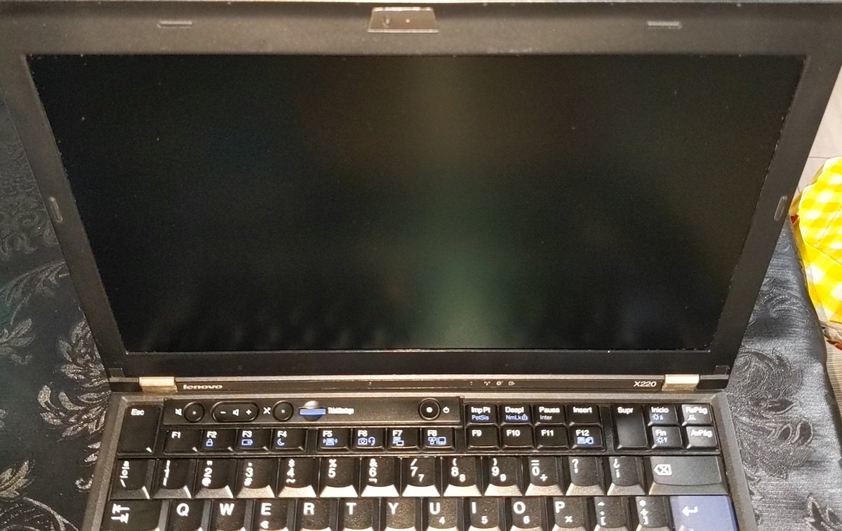 ChavoGnuGrowers's tweet photo. Otro x220 listo para salir! He dicho ya que me encanta este teclado??? 🤣🤣🤣🥰🥰🥰❤️‍🔥❤️‍🔥❤️‍🔥❤️‍🔥❤️‍🔥

Otro anon que se une a la Thinkpad squad! 

#intelOutside #killtheime #liberandoequipos #Asgoodasnew https://t.co/9rvh9Gs6WQ
