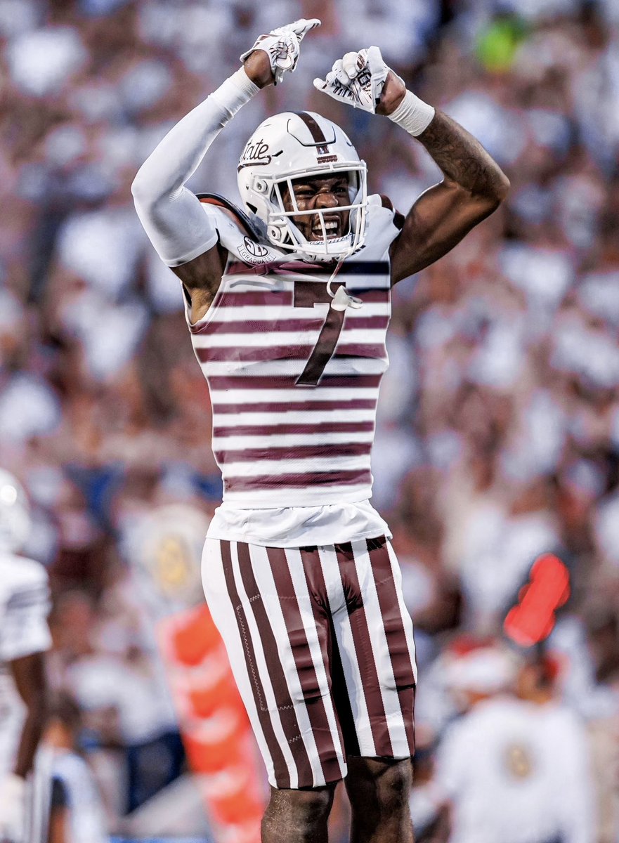 HailStateStool's tweet photo. Mississippi State just released the new uniforms for the stripeout this weekend🔥🔥 https://t.co/5ohUC4GLBa