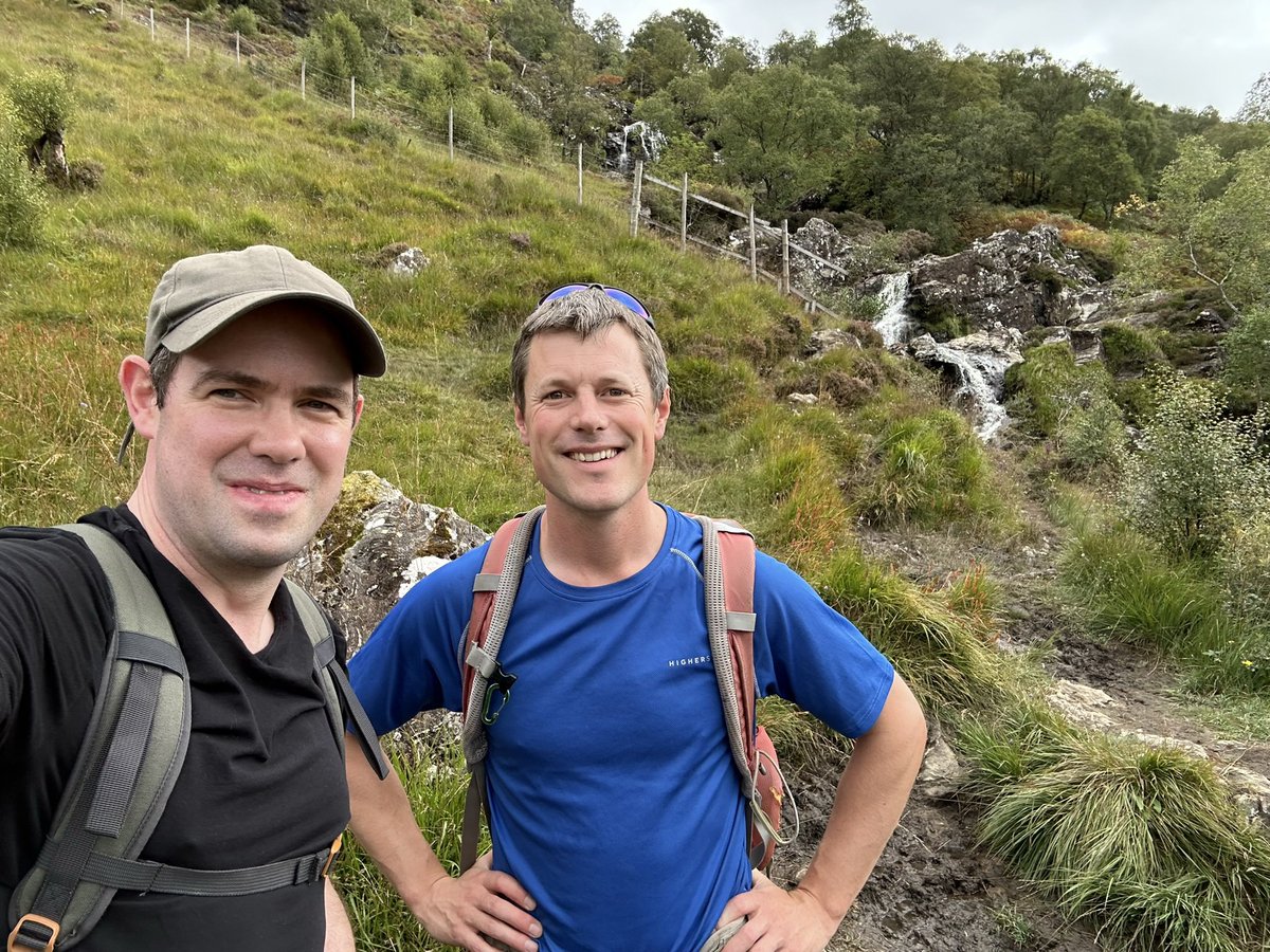 Climbed my first Munro ‘Beinn Chabhair’ on Sunday in the Southern Highlands near Crianlarich, along with great friend Michael Haywood who guided the way! 

#highlands #mountian #southernhighlands #beinnchabhair #hearttransplantsurvivor #scotland #scottishmountains #munro