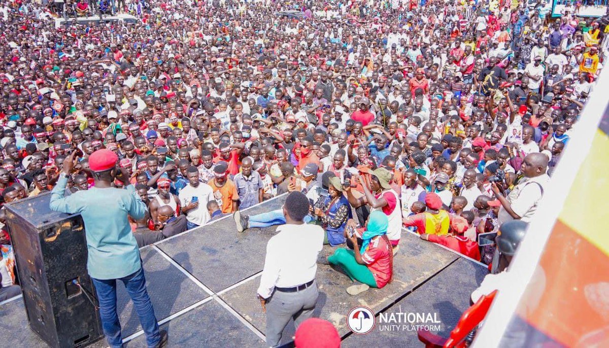 eddie_mutwe's tweet photo. Awa'di fo! Arua.
#NUPCountryWideTour
#phase2loading https://t.co/nxOgPznT9e