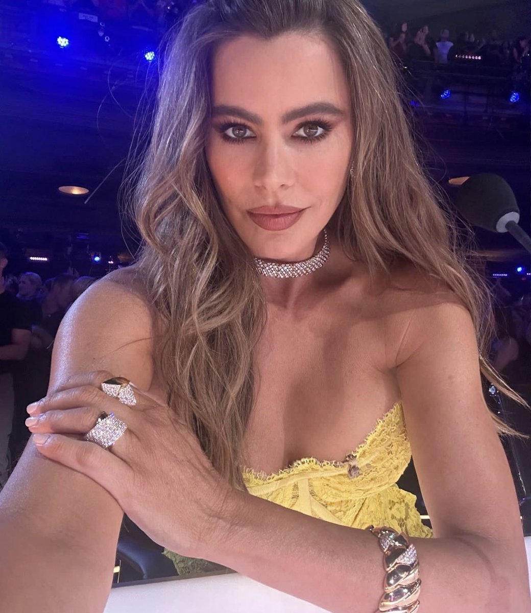 Sofia Vergara tweet media