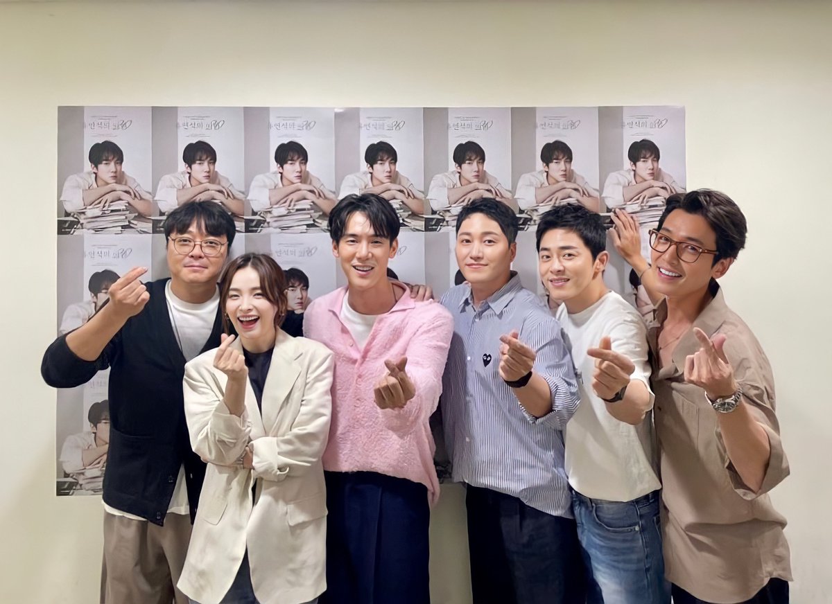 TeamIkSong's tweet image. shin appa with his kids 

#Reply1997 
#Reply1994 
#Reply1988
#HospitalPlaylist
