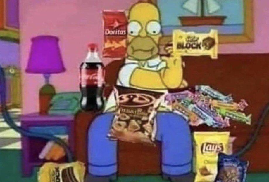 Flantasma1's tweet photo. Cuando te quedas solo en tu casa y tenes plata https://t.co/SyviVPk0no