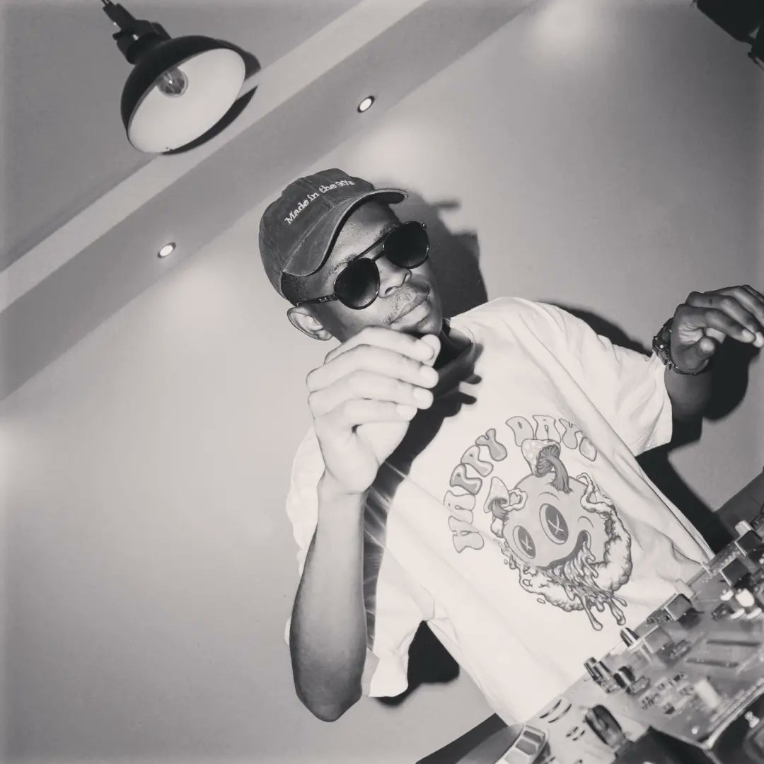 JoshDeep_SA's tweet image. Music is power 🙆🏾‍♂️🔥😊
#Umshiso #Azikhale