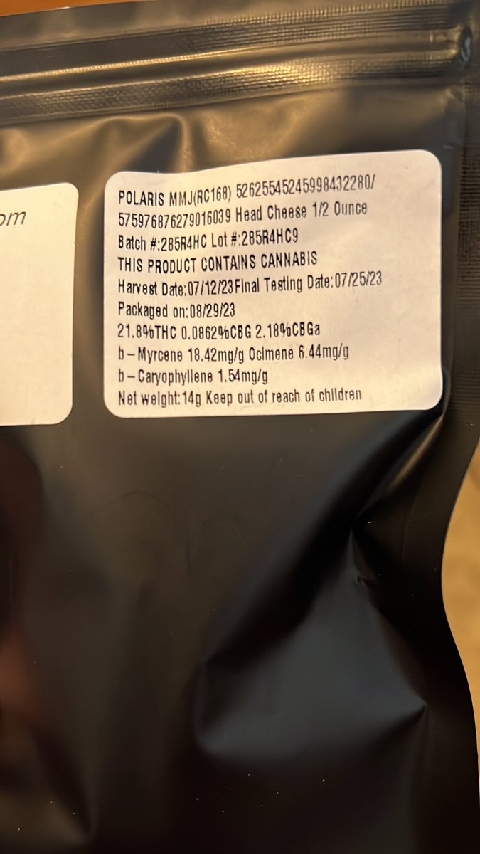 bmaas287's tweet image. I may become a cheesehead with the #headcheese by Polaris from my shop. 

Mmmm… I’m still working out the flavors I taste but it feels like this creamy sorbet flavor almost like cheesecake with a sharpness somewhere. It’s hella interesting. 

Solid profile too and a reminder to