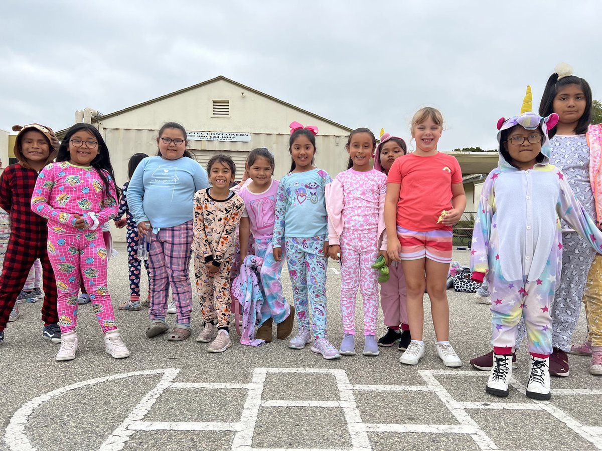 Curren School tweet media