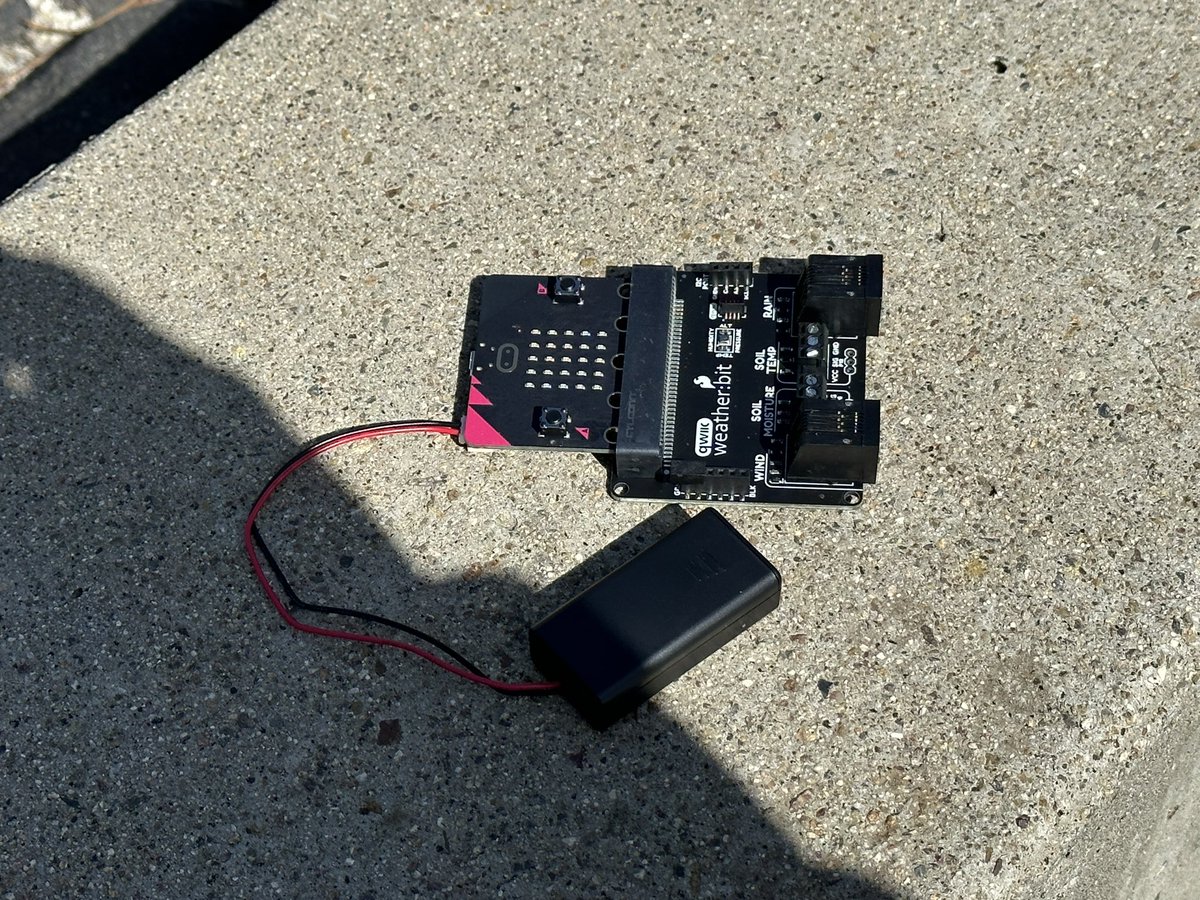 RudyChem's tweet photo. Finishing the day with amazing San Diego science educators through the @UCSDSP using the #microbit and Weather:bit from @sparkfun to collect barometric pressure, humidity data and much more. Integrating #ngss and #computerscience #CSintegration @scoecomm @ca_csp https://t.co/mSHBliL37j