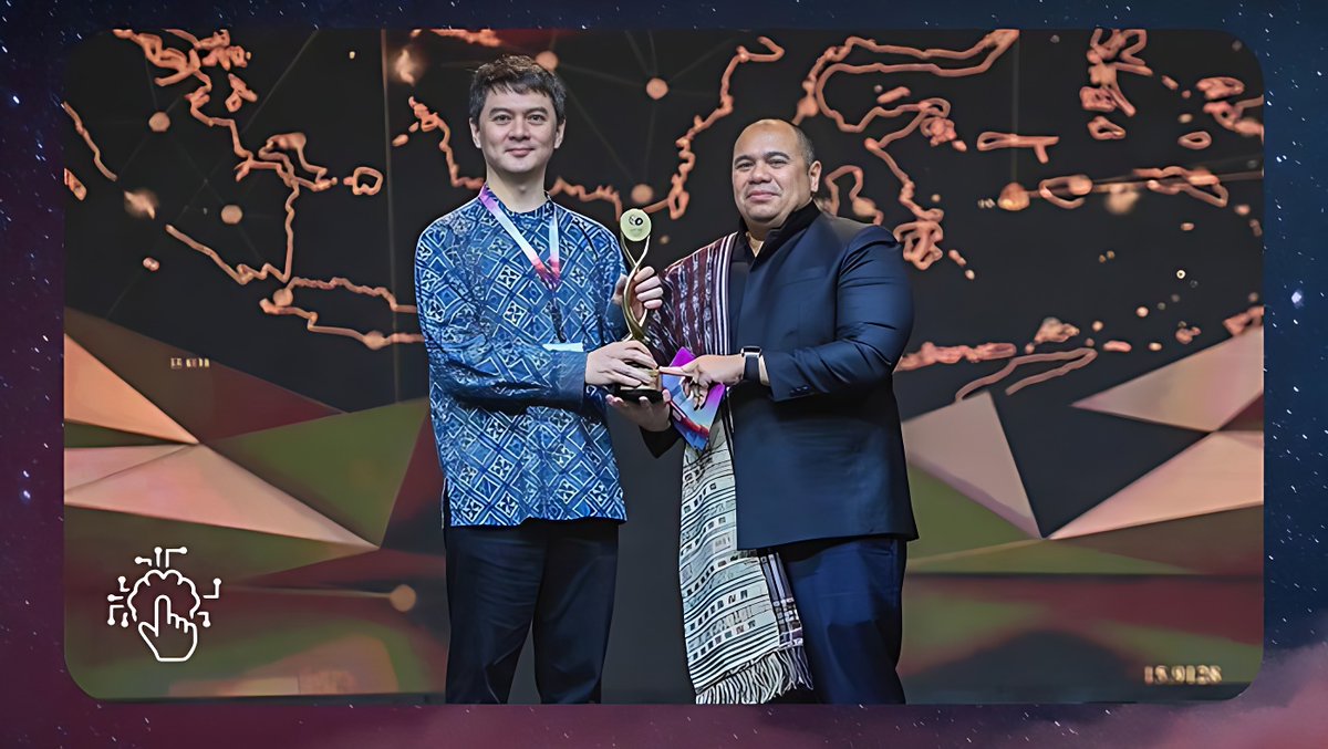 yellowdotai's tweet photo. 🏆A resounding applause to the entire @danawallet team for clinching the "Digital Transformation: Best Customer Experience at ASEAN Business Awards 2023!
Kudos to the team and here’s to many more wins, together! 🎉
#SuccessWithYellow #TerrificThursday https://t.co/XuMHL1n2X4