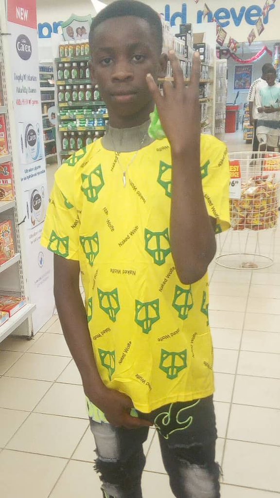 MISSING PERSON ⚠️⚠️⚠️

A 15-year old boy, Prince Chiderah Obunike Ejikeme left his parent  house at amilegbe, ilorin on the 12th of September 2023 around 5am. He then used a strangers  number to call his parent around 10pm on Tuesday to tell them where he is. He told his parent