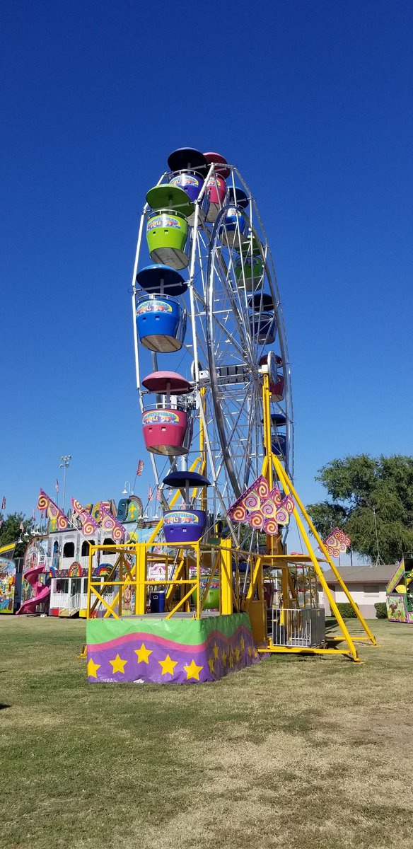 kn4kman's tweet photo. The midway for the #Kerman Harvest Festival, sponsored by the Kerman Chamber of Commerce in Kerckhoff Park is taking shape. Opening ceremony is tomorrow, Sept. 14th, at 7pm. Hope to see you all there this weekend!
#HarvestFestival #KermanChamber #KermanCalifornia https://t.co/5oSoRHAVur