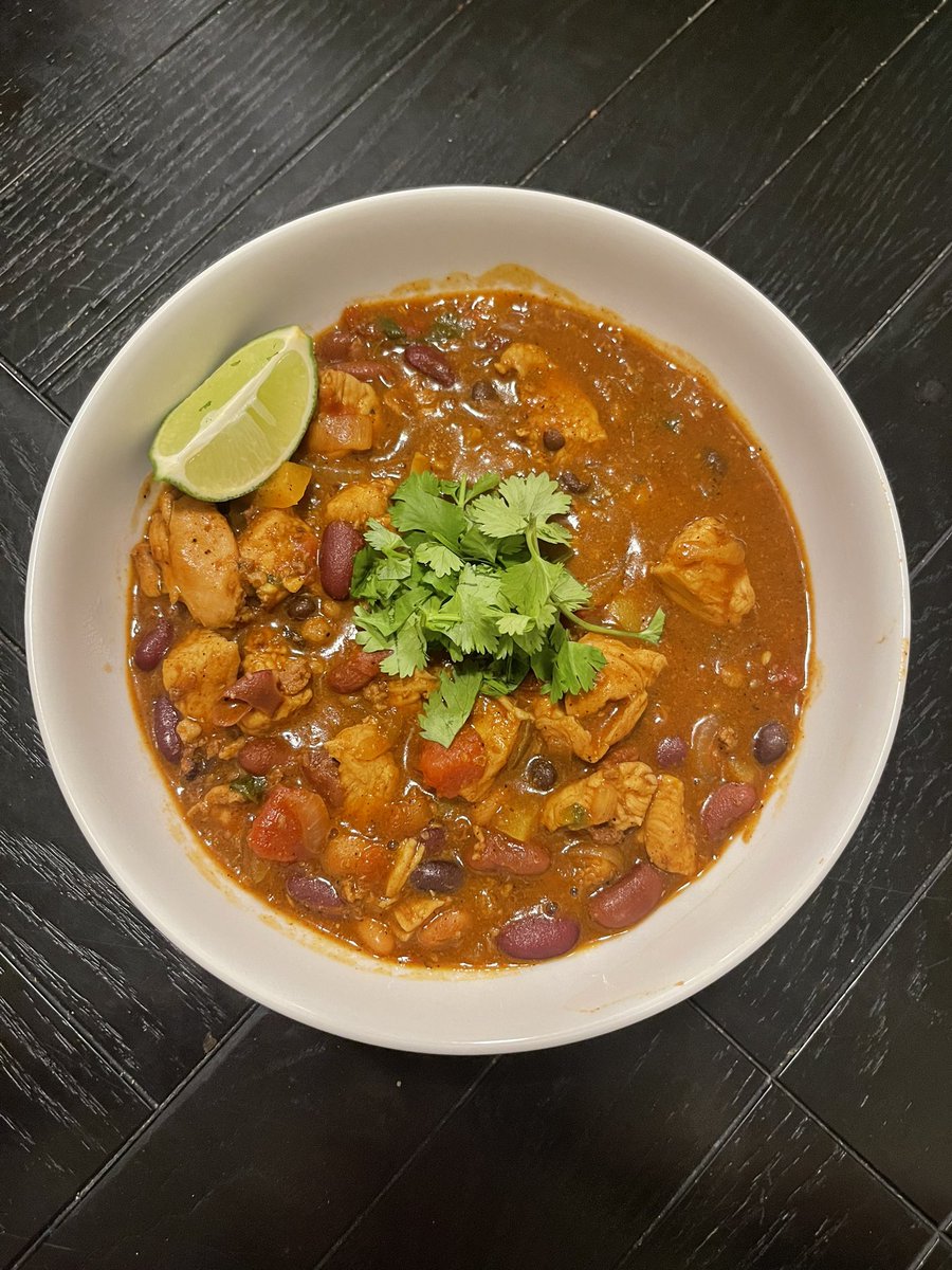 Kiley 💫 tweet media