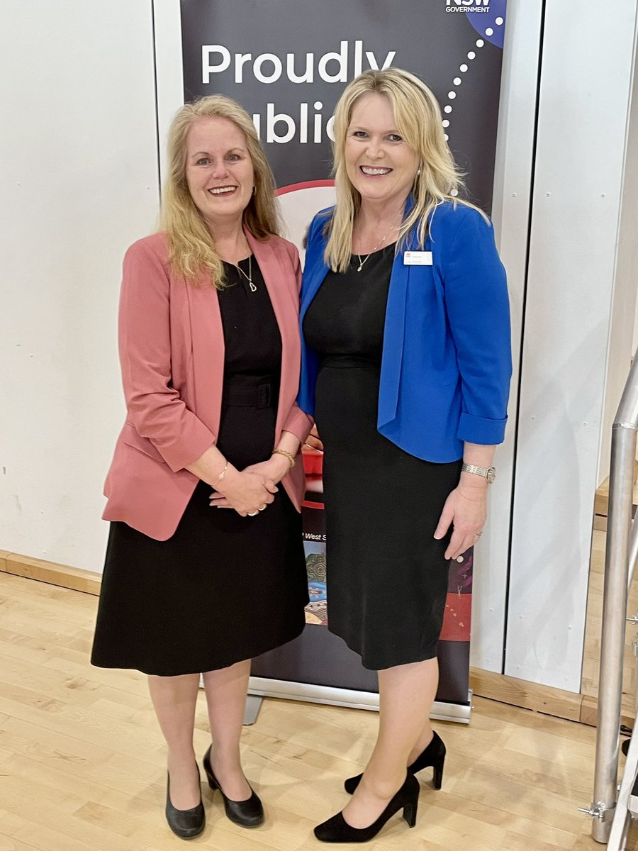 A huge congratulations to Mrs O’Brien on receiving a Fairfield network award. From the CWPS community - thank you for all that you do.