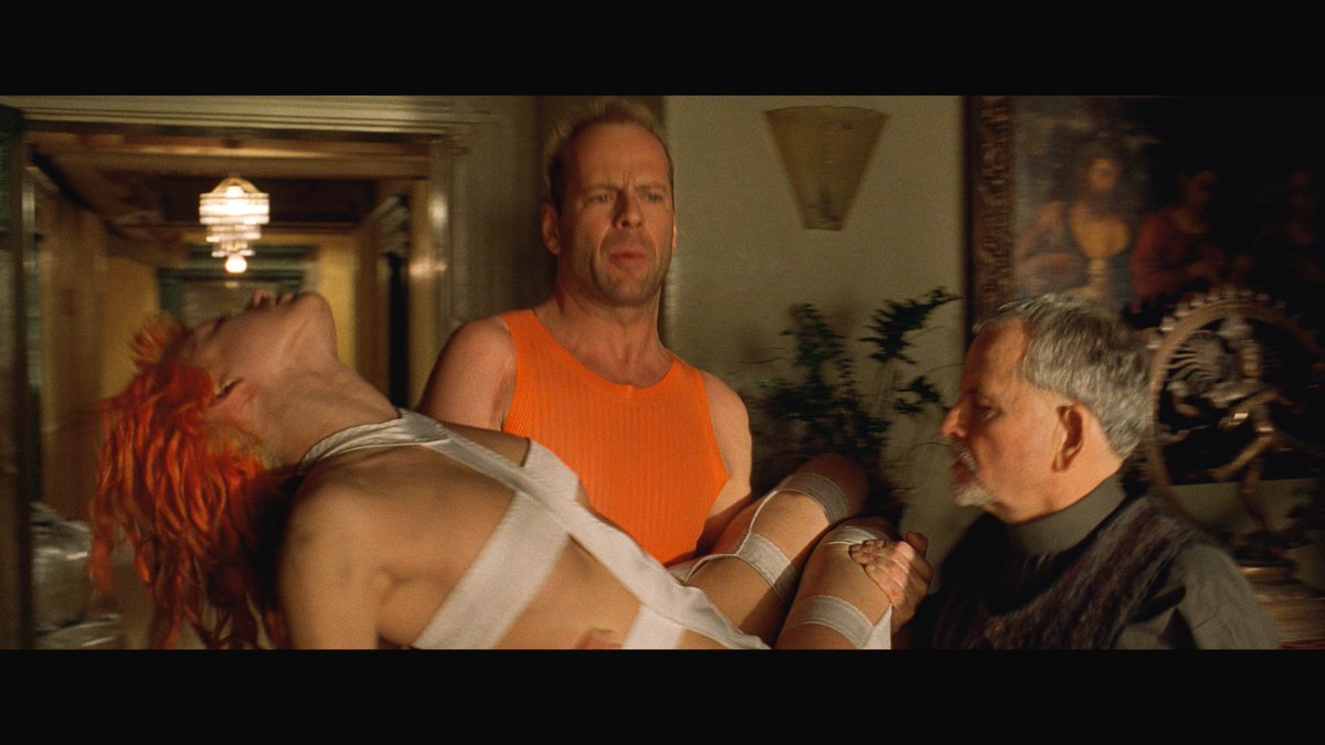 AvalanchelBody's tweet photo. 414.电影 <The Fifth Element 第五元素 1997>差不多15年前看过这个电影,当时就觉得很好看,如今都30来岁的人再看依然好看,虽然特效看起来都过时,但是其他的那些电影的魅力都在的~ https://t.co/GOW3P5pmN9