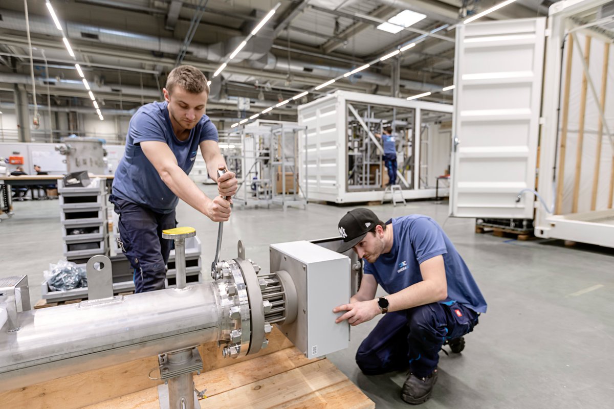 The lead-up to our pioneer plant 🚀
Two years ago, INERATEC received a funding of 2.5 Mio € from the EU SME Accelerator Program. The goal was to support the scaling and implementation of industrial scale e-Fuel pilot plants.
Read about our achievements: bit.ly/44TB41J
